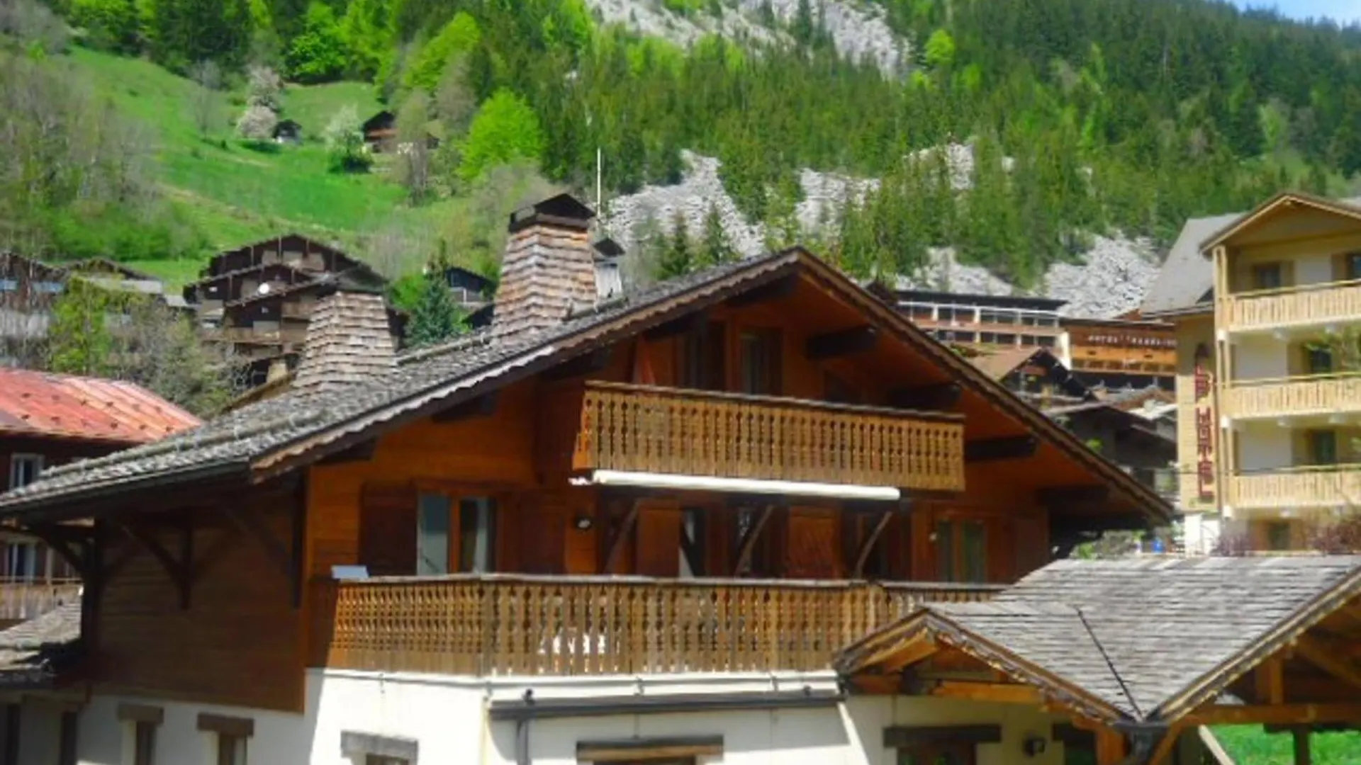 Ski Au Pied, Duplex Renove 4 Ch, Terrasse, Cheminee, Tout Confort - Fr-1-459-22 La Clusaz 0*,  France